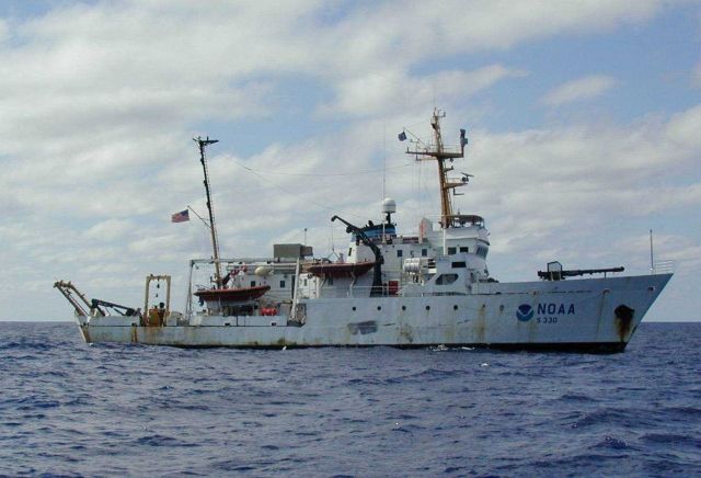The NOAA Ship McARTHUR after a long four-month deployment in the Eastern Tropical Pacific Ocean. Picture