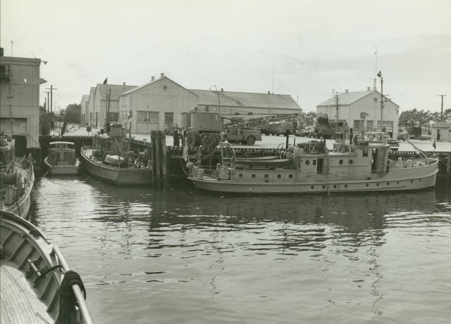 Wiredrag vessel C&GS Ship HILGARD and WAINWRIGHT (on left). Picture