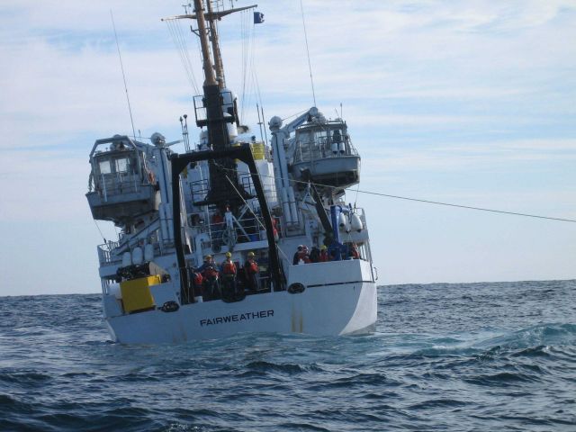 Tsunami warning buoy recovery Picture