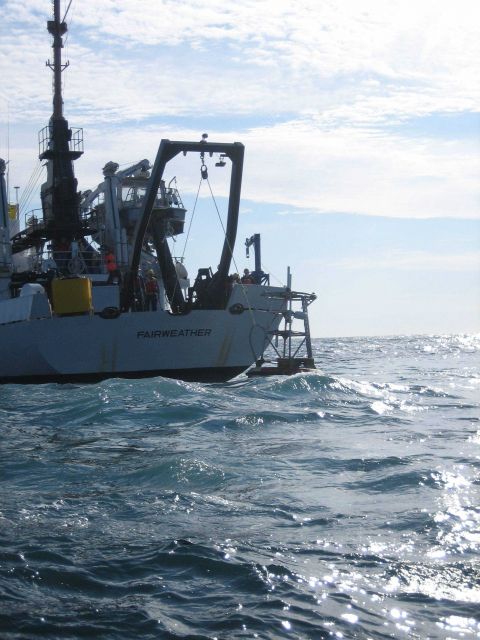 Tsunami warning buoy recovery Picture