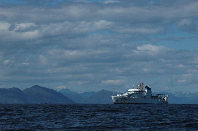 NOAA Ship OSCAR DYSON. Picture