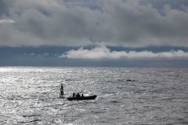 Buoy riders servicing TAO buoy Picture
