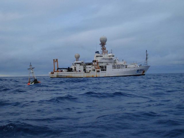 TAO buoy with NOAA Ship RONALD H Picture
