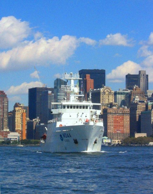 NOAA Ship THOMAS JEFFERSON off the Battery. Picture