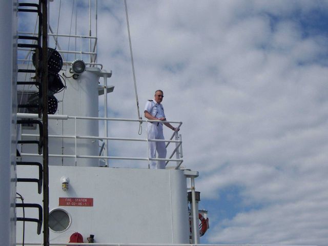Captain Ray Slagle conning the NOAA Ship THOMAS JEFFERSON while coming alongside. Picture