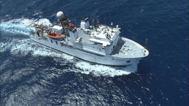 NOAA Ship HI'IALAKAI starboard side aerial view Picture