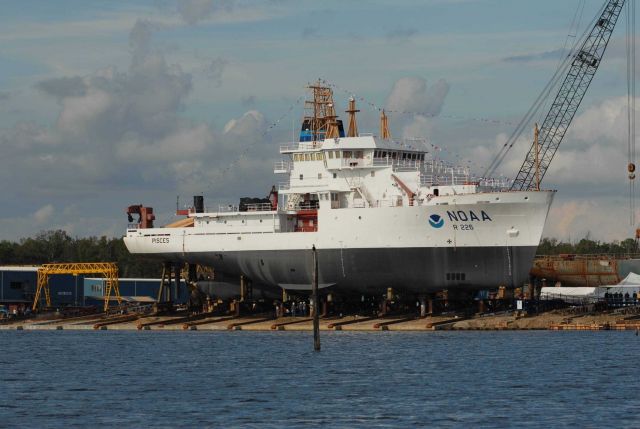 NOAA Ship PISCES Picture