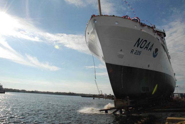 NOAA Ship PISCES launch photo -3. Picture