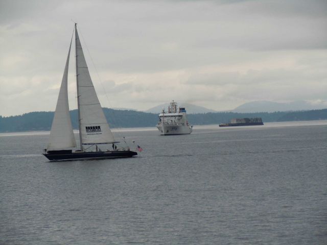 NOAA Ship BELL SHIMADA Picture