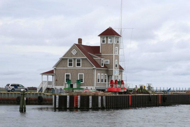 Great Lakes Environmental Research Laboratory ship facility at Muskegon. Picture