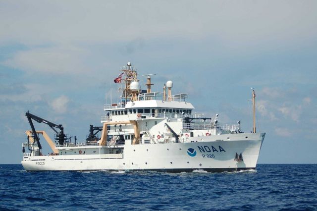NOAA Ship PISCES Picture