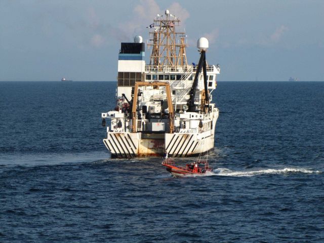 NOAA Ship PISCES Picture