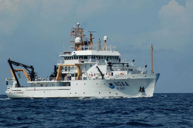 NOAA Ship BELL SHIMADA Picture