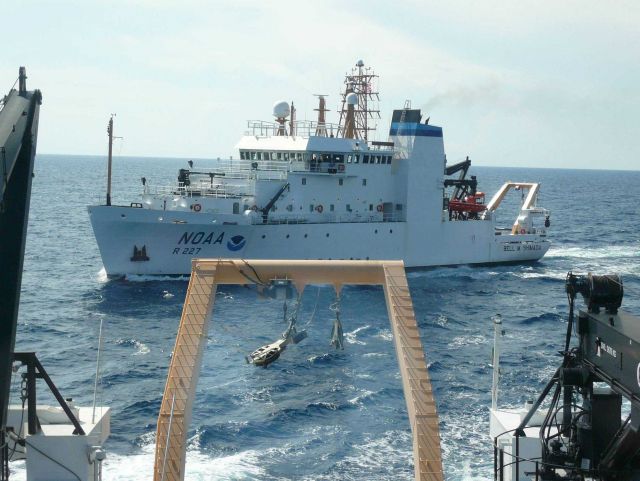 NOAA Ship BELL SHIMADA passing astern of NOAA Ship PISCES Picture