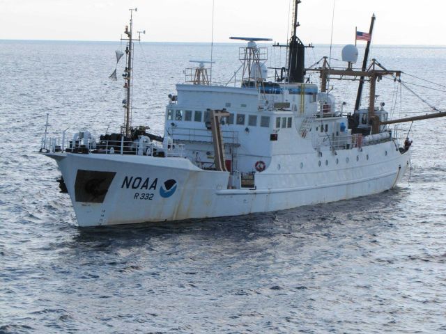 NOAA Ship OREGON II Picture