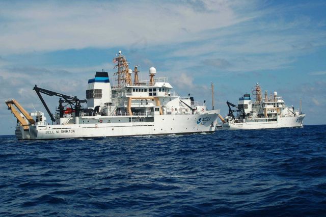 Bow view of NOAA Ships BELL SHIMADA (R227) and PISCES (R226) Picture