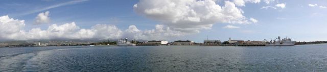 NOAA Ships GORDON GUNTER on left and HENRY B Picture