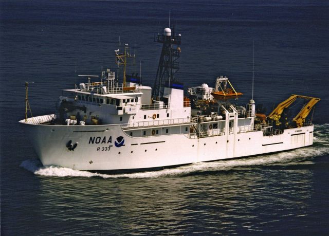 NOAA Ship KA'IMIMOANA (R333) underway Picture