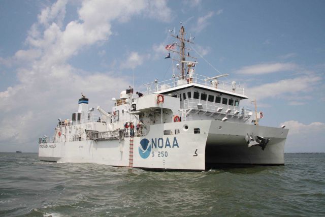 NOAA Ship FERDINAND R Picture