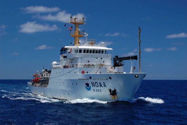 NOAA Ship THOMAS JEFFERSON underway. Picture