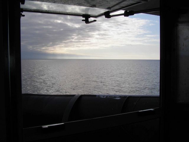 Calm weather sailing on the NOAA Ship MILLER FREEMAN. Picture