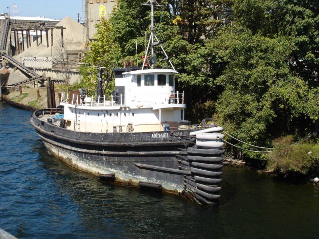 The old tugboat MICHAEL on the Lake Washington Ship Canal Picture