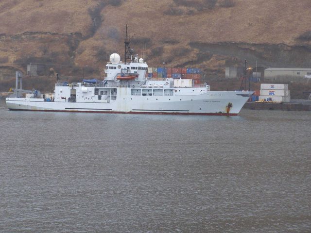 University of Washington R/V THOMAS G Picture