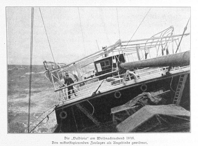 Heavy seas on Christmas Eve 1898 Picture