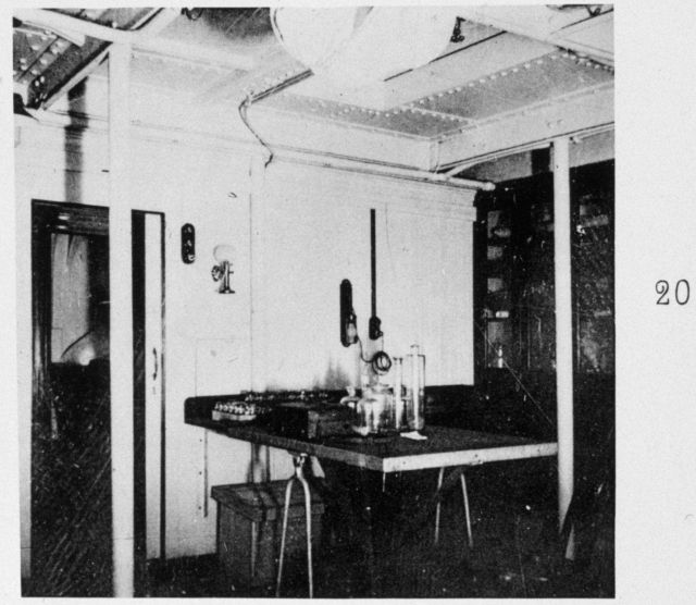 The laboratory's large rolling table Picture