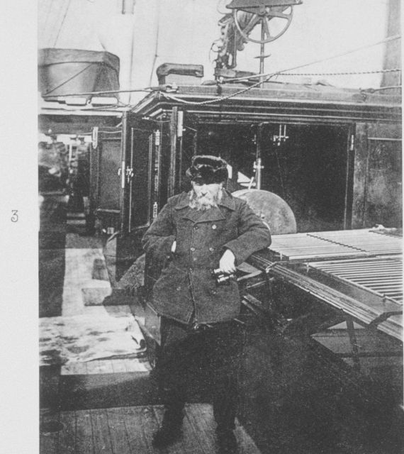 The pilot in ice Picture