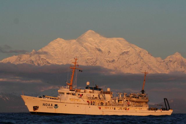 NOAA Ship FAIRWEATHER in front of Mt Picture