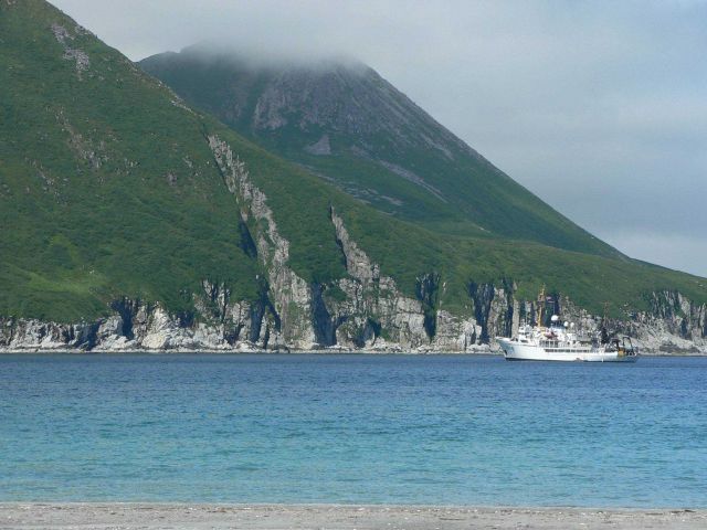 NOAA Ship FAIRWEATHER in the Shumagin Islands. Picture