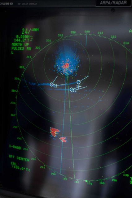Radar in off-center mode. Picture