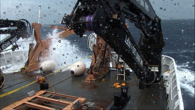 Towing Deep Discover (D2) and Serios during brisk weather. Picture