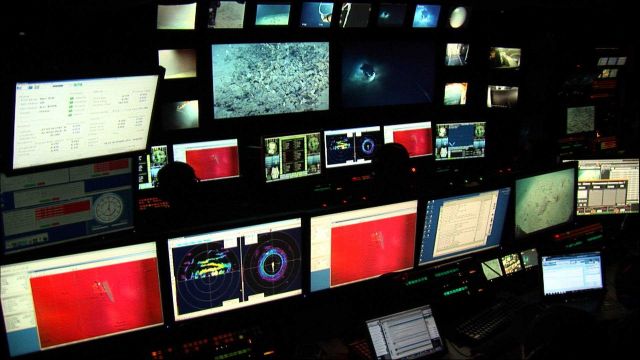 Computer and display units in ROV control room OKEANOS EXPLORER. Picture
