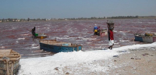 Salt workers in the highly saline Lake Retbe, the 