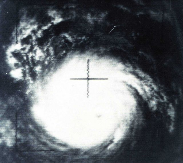 Hurricane Betsy as seen from TIROS X - note eye of storm Picture
