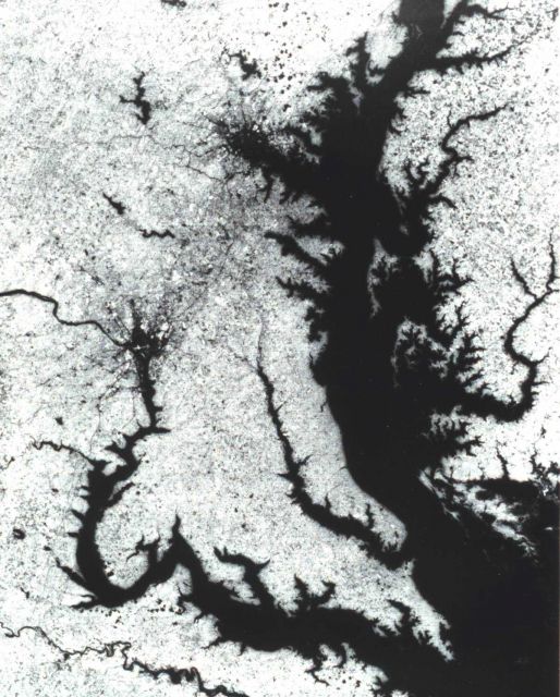 Infrared imagery as obtained by the Landsat satellite of upper Chesapeake Bay. Picture