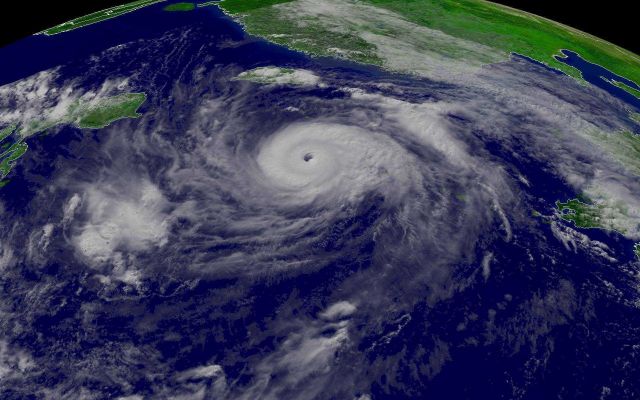 Typhoon Maemi between the Philippine Islands and Japan. Picture