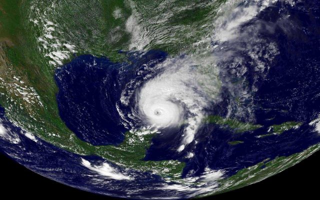 Hurricane Ivan headed north out of the Yucatan Channel. Picture