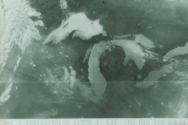 NOAA-6 infrared image of the Great Lakes. Picture