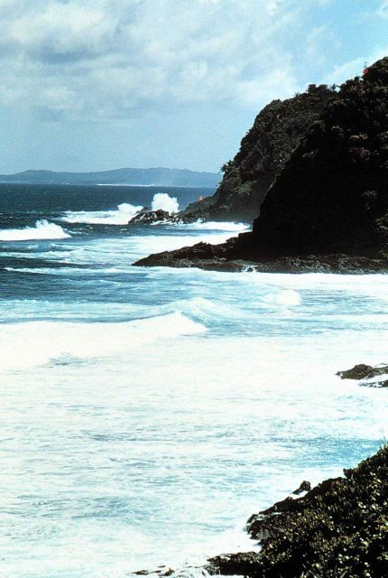 Heavy surf batters south coast of American Samoa, 1971 Picture