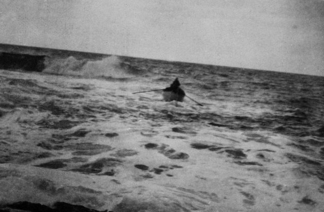 Sounding within the surf line in rowed skiff Picture