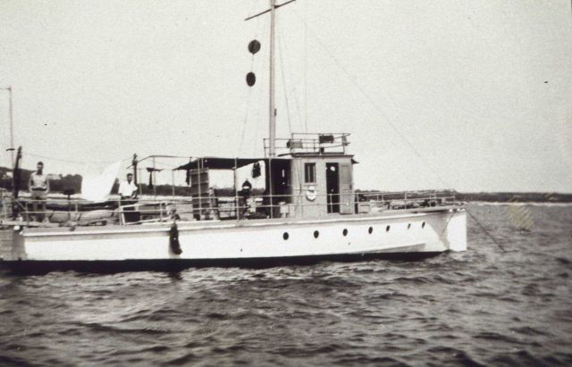 Current measuring boat. Picture