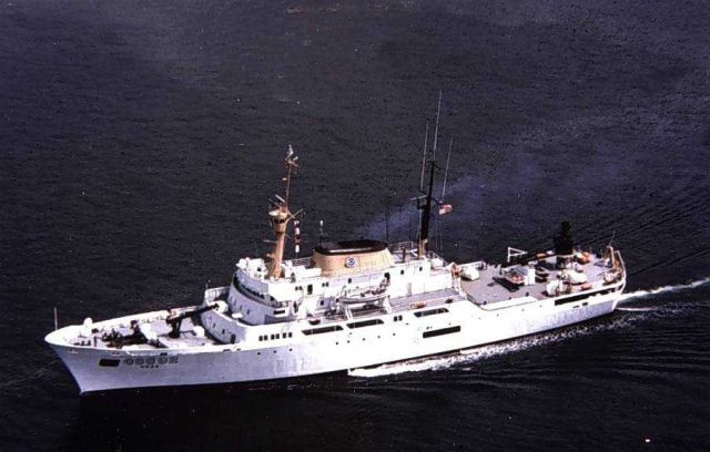 NOAA Ship DISCOVERER Picture