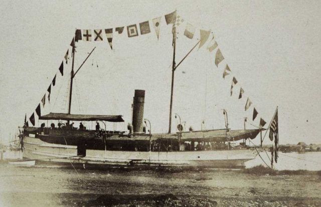 Coast and Geodetic Survey Ship RESEARCH Picture