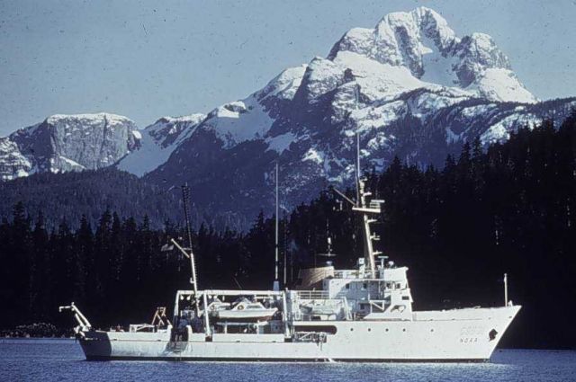 NOAA Ship DAVIDSON. Picture