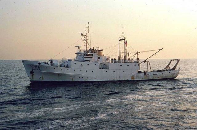 NOAA Ship ALBATROSS IV Picture