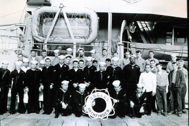 Crew of the PATHFINDER ca Picture
