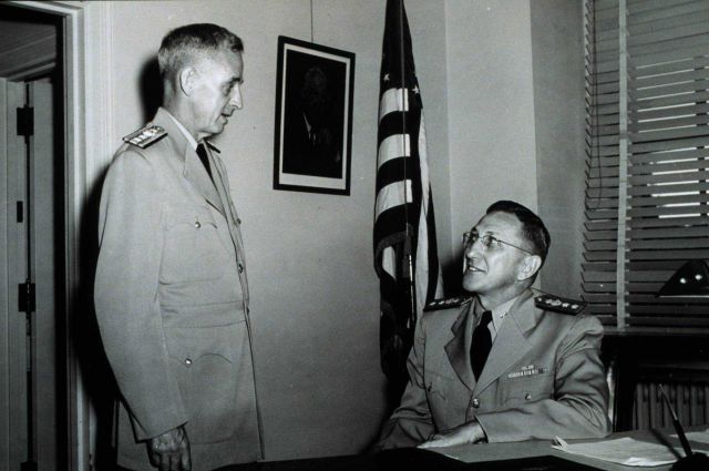 Rear Admiral Robert W Picture